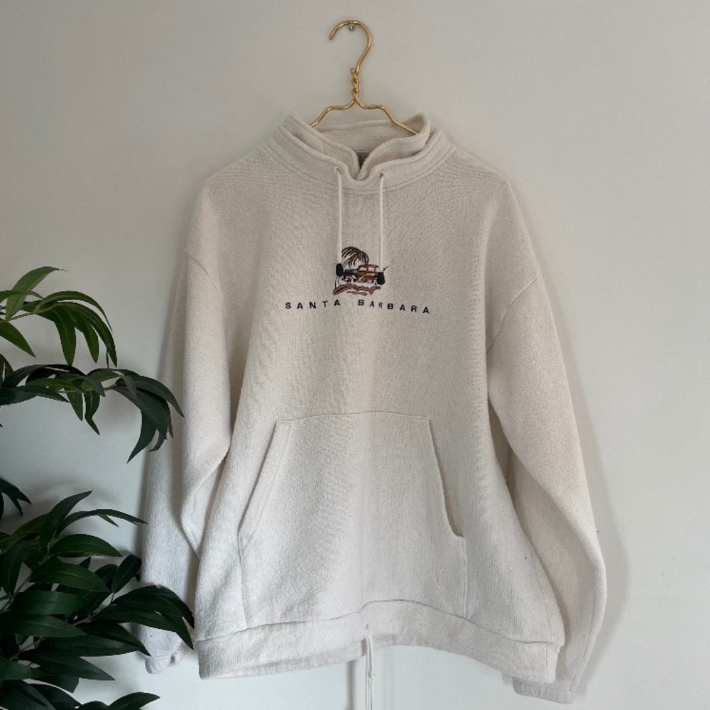 Santa Barbara Beach White Pullover Sweater Size XL